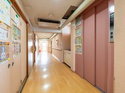 明るい廊下