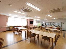 明るいダイニングエリア