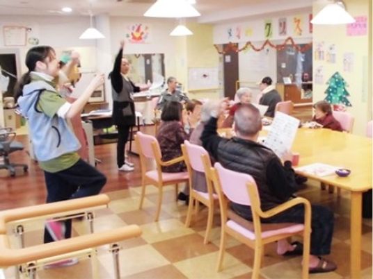 活動の様子が見える居室