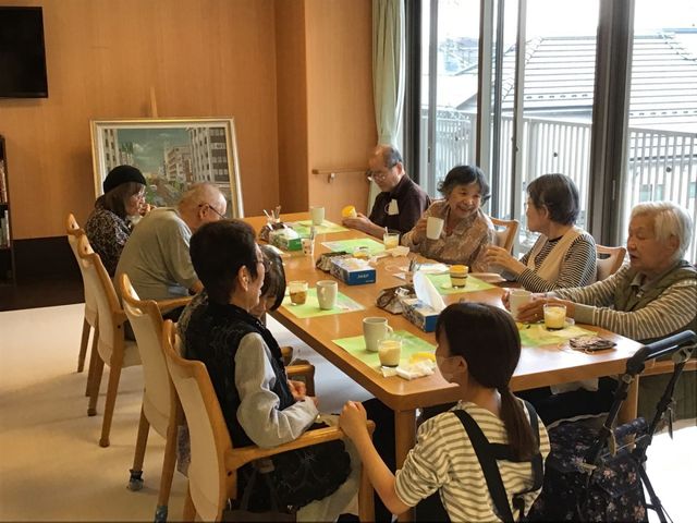 お食事