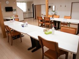 明るい空間のダイニング