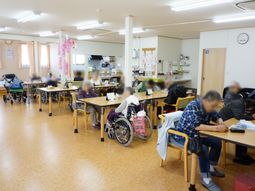 多目的室での利用者活動