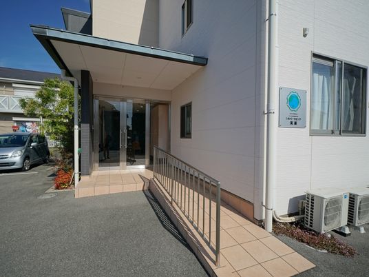 広々としたエントランス