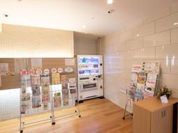 情報コーナー整然と配置