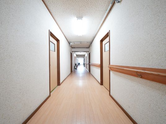 清潔な廊下の風景