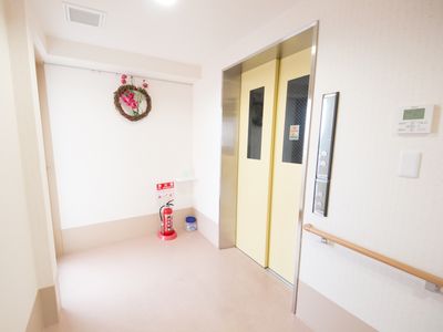 エレベーターエリアの映像