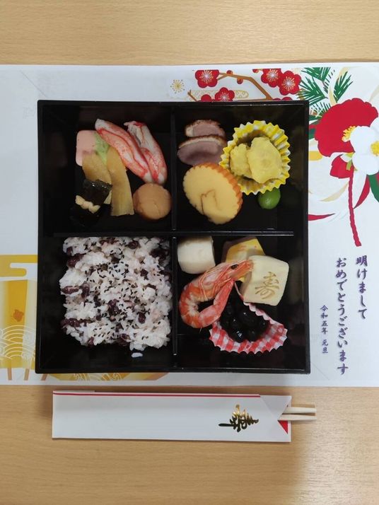 職員向けのおもてなし料理