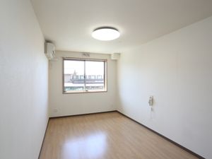 明るい空間の居室