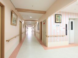 清潔な廊下の様子
