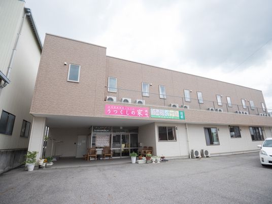 広々としたエントランス