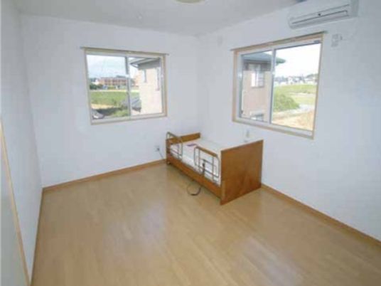 明るい広々居室