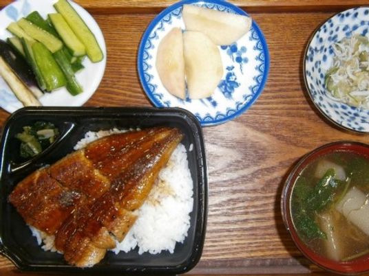 和風の食事セットアップ