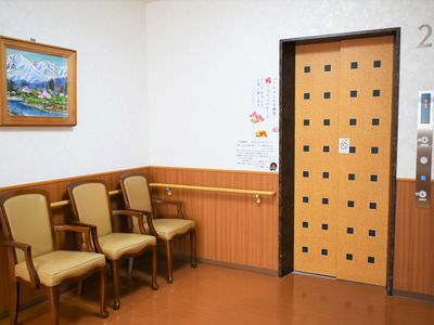 清潔感ある廊下の風景