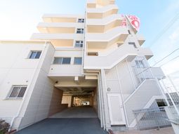 多階層建物の外観