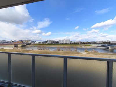 広がる景色のバルコニー