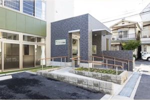 入りやすい施設入口