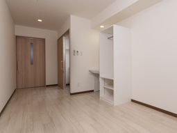 明るい居室の空間