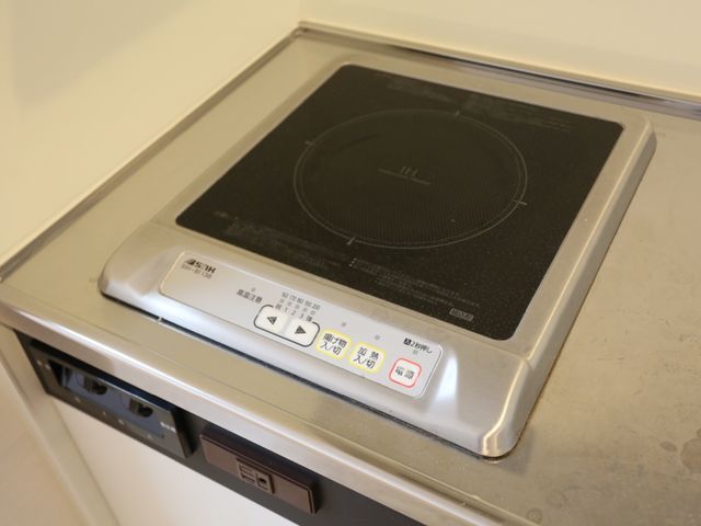 IHクッキングヒーターの上部