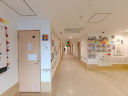 明るい廊下