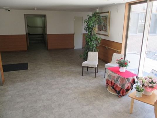 共有スペースの清潔な室内