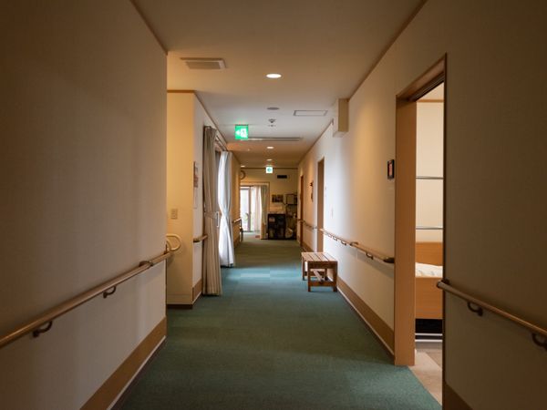 廊下の落ち着いた風景