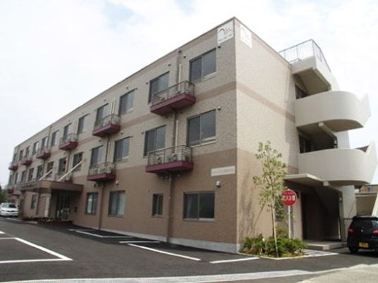 清潔な外観の建物