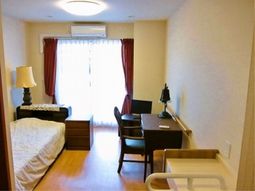 明るい単身居室