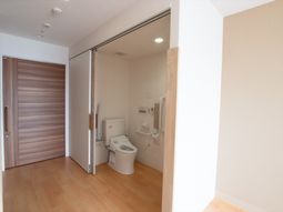 清潔なトイレスペース