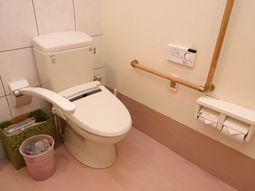 バリアフリートイレ