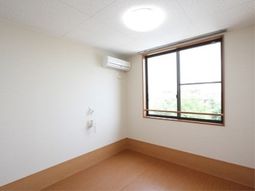 シンプルな空の部屋