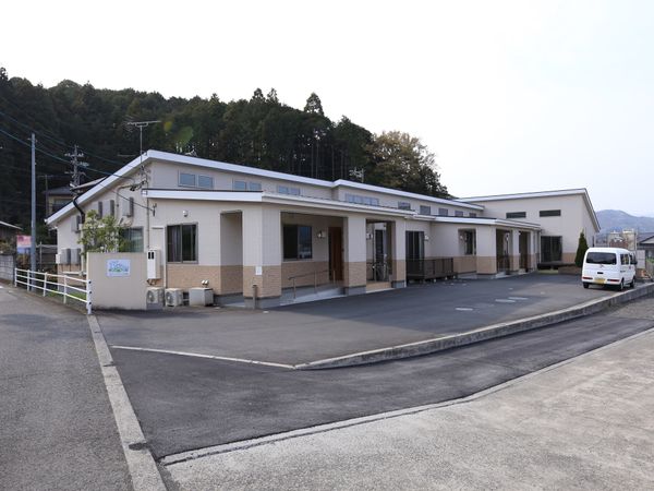 和やかな雰囲気の外観