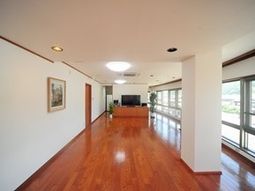 明るい空間の居室