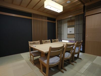 和室風ダイニング空間