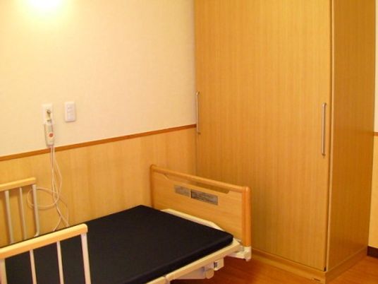 シンプルな居室内部