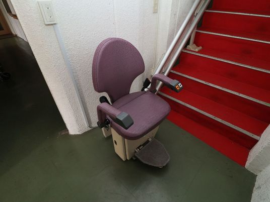 階段昇降のための機器