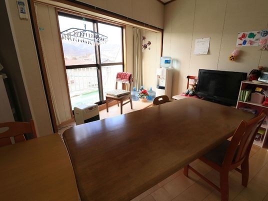 明るく居心地の良いリビング
