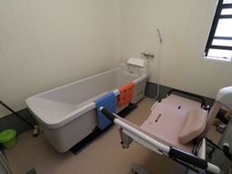 バリアフリー浴室設備