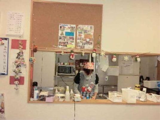 スタッフの作業風景