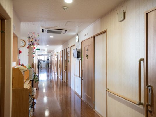 温かみのある廊下