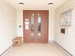 清潔感のある入り口