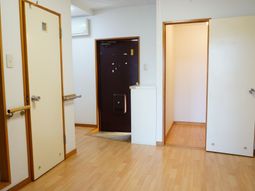 廊下の明るい空間