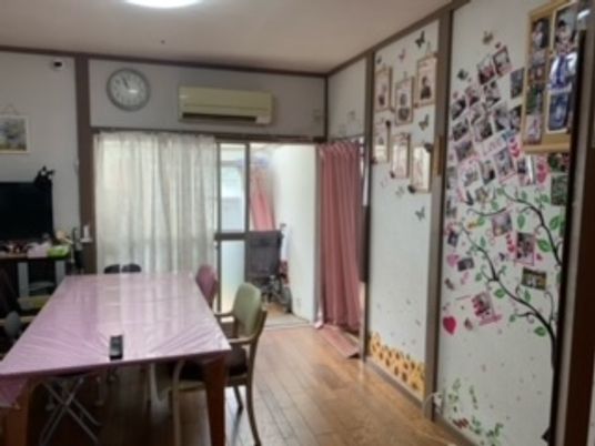 居室の明るい和室