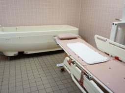 清潔な浴室設備