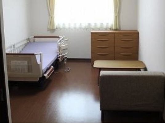 綺麗な個室の居室