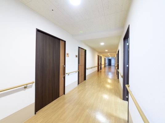 清潔な廊下の風景