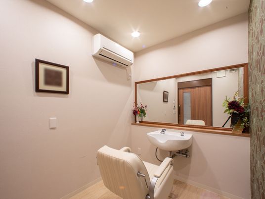 洗練された理美容室