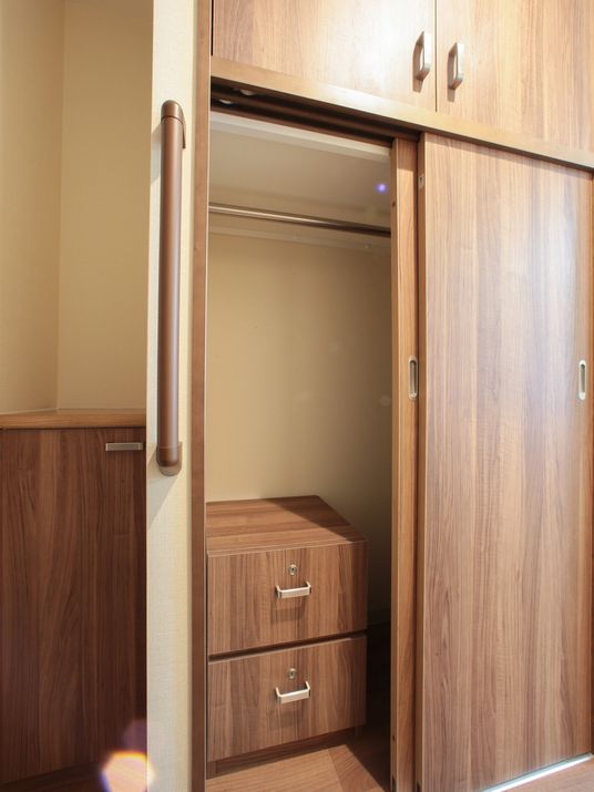 収納とチェストの居室