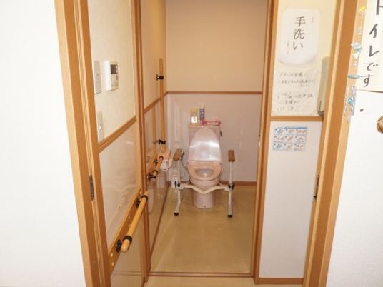 バリアフリートイレ