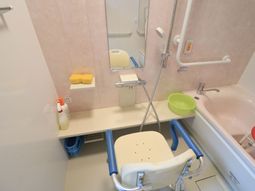 バリアフリー浴室設備