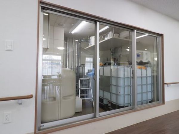 清潔な洗浄設備の一角